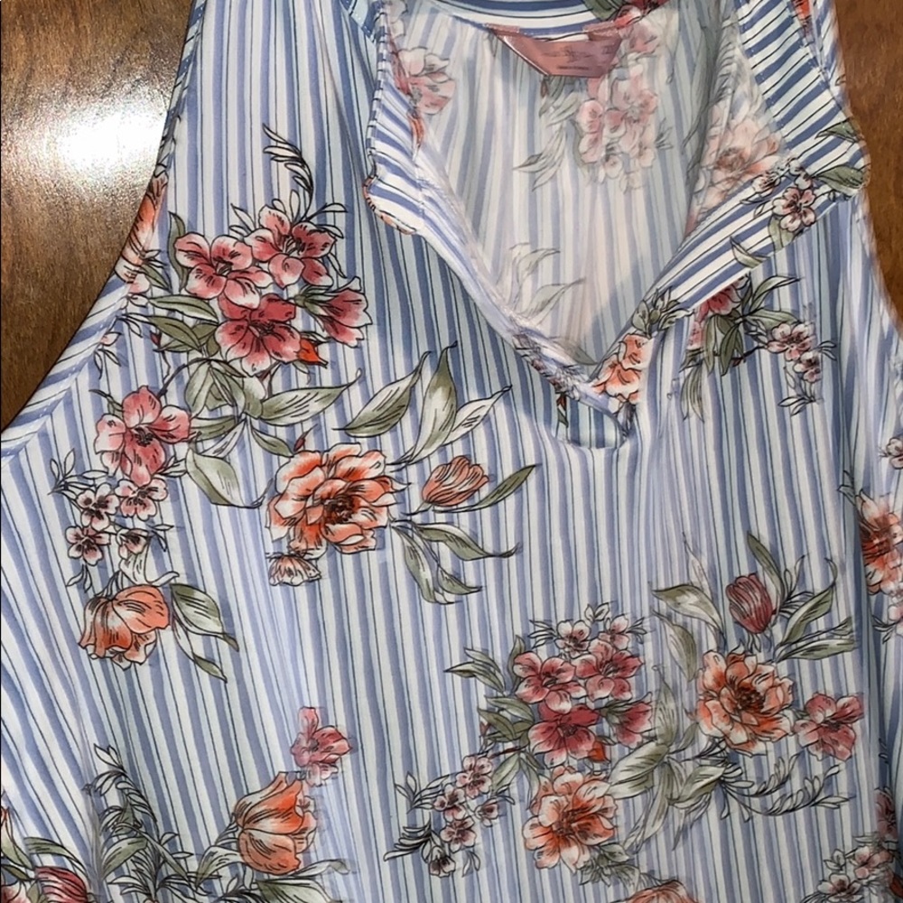 striped/floral tank size: 2X - Picture 2 of 3